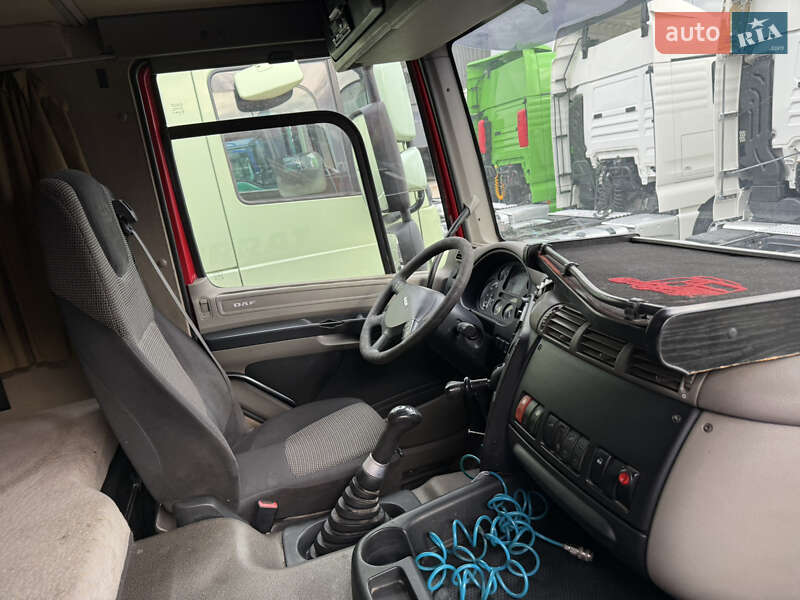 Тягач DAF CF 85 2012 в Долині