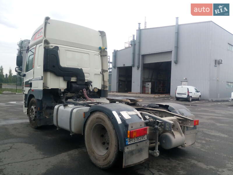Тягач DAF CF 85 2010 в Дніпрі