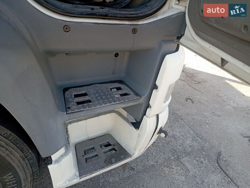 Тягач DAF CF 85 2009 в Запорожье