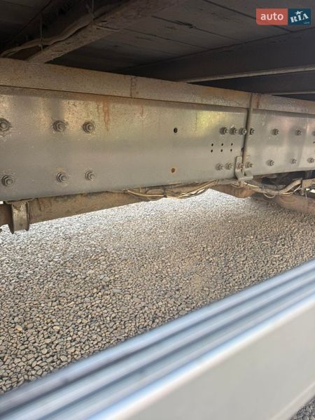 Грузовой фургон DAF CF 85 2004 в Тячеве