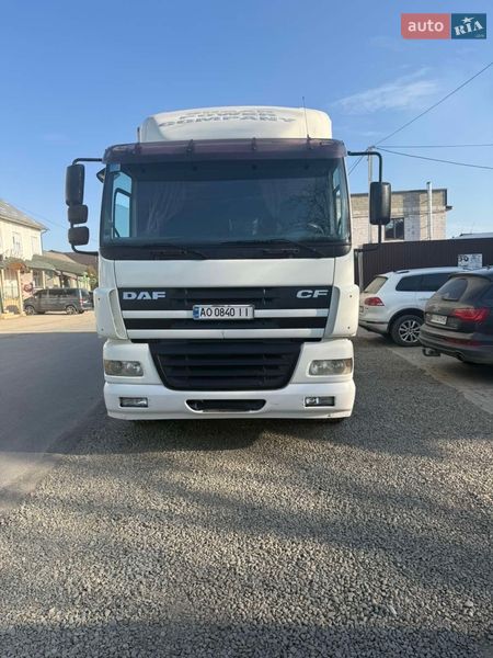Грузовой фургон DAF CF 85 2004 в Тячеве