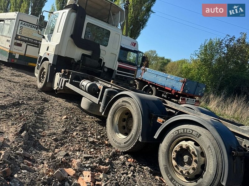 Контейнеровоз DAF CF 85 2005 в Хмельницькому