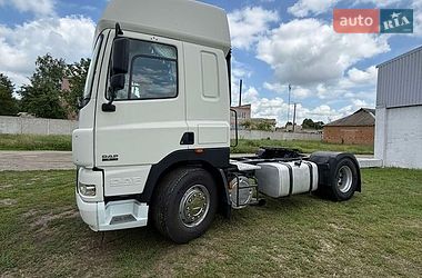 Тягач DAF CF 85 2004 в Гайвороне