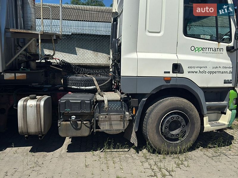 Зерновоз DAF CF 85 2008 в Стрию