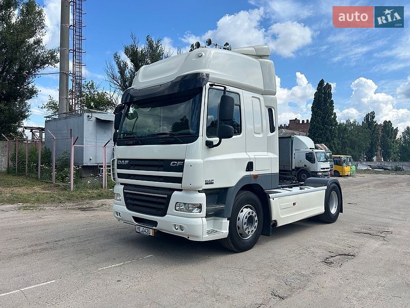 Тягач DAF CF 85 2011 в Полтаве фото Тягач DAF CF 85 2011 в Полтаве