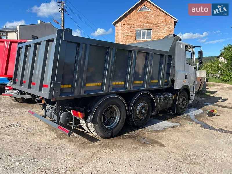 Самосвал DAF CF 85 2001 в Ивано-Франковске