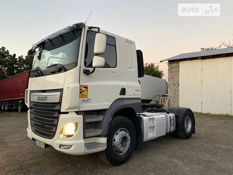Тягач DAF CF 2016 в 