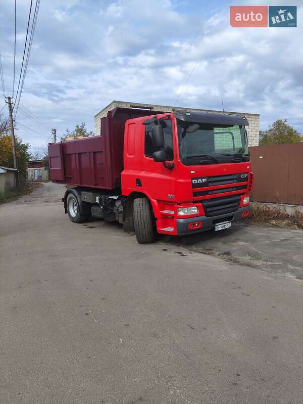 Самосвал DAF CF 2013 в Киеве