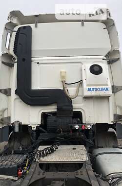 Тягач DAF CF 2006 в 