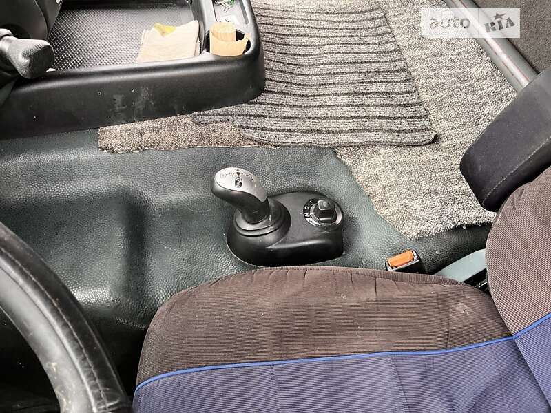 Тягач DAF CF 2006 в Киеве