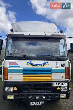 Грузовой фургон DAF CF 2002 в 