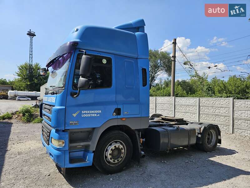 Тягач DAF CF 2009 в Каменском