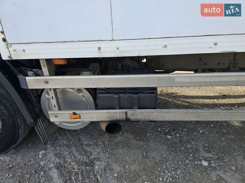 Грузовой фургон DAF CF 2003 в Запорожье