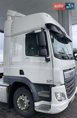 Тягач DAF CF 2015 в 