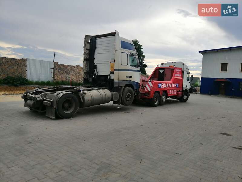 Эвакуатор DAF CF 2005 в Луцке