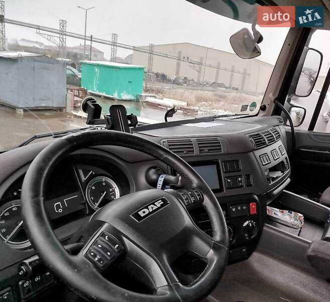 Тягач DAF CF 2015 в Львові