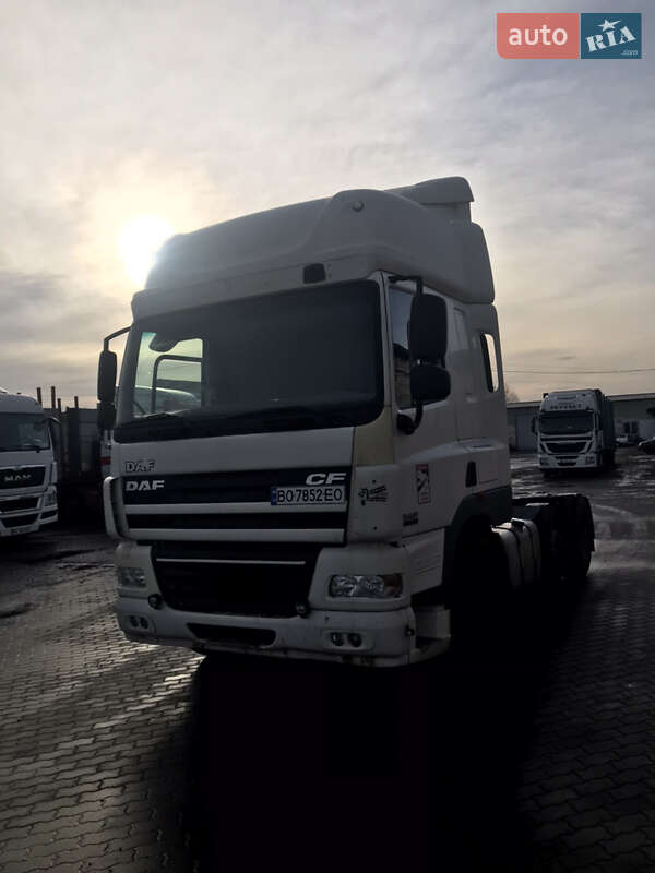 Тягач DAF CF 2012 в Костополе