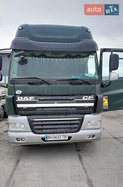 Тягач DAF CF 2011 в 