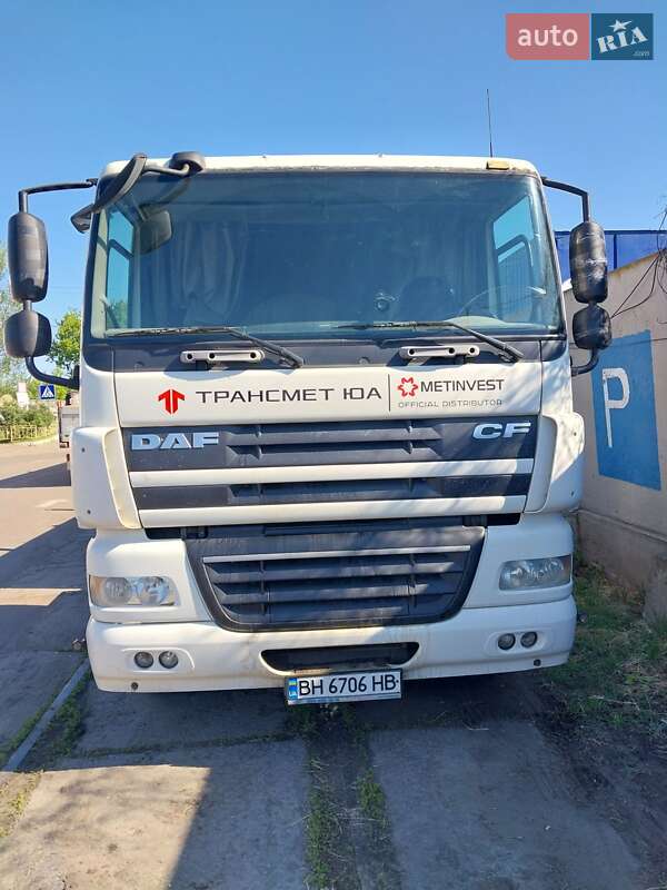 Тягач DAF CF 2008 в 