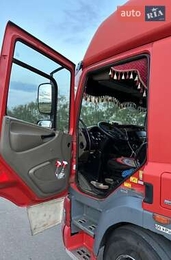 Тягач DAF CF 2007 в 