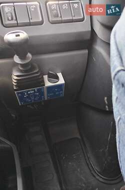 Тягач DAF CF 2015 в 