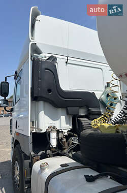 Тягач DAF CF 2008 в 