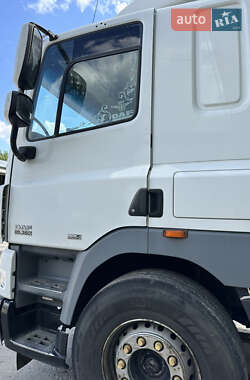 Тягач DAF CF 2008 в 