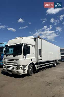 Для перевезення тварин DAF CF 2005 в Львові