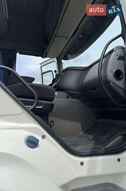 Тягач DAF CF 2014 в 