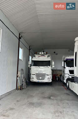 Тягач DAF CF 2014 в 