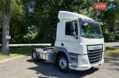 Тягач DAF CF 2016 в 