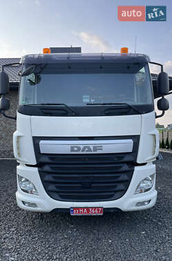 Тягач DAF CF 2015 в Луцке