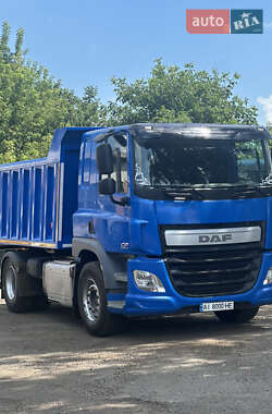 Самоскид DAF CF 2015 в Борисполі