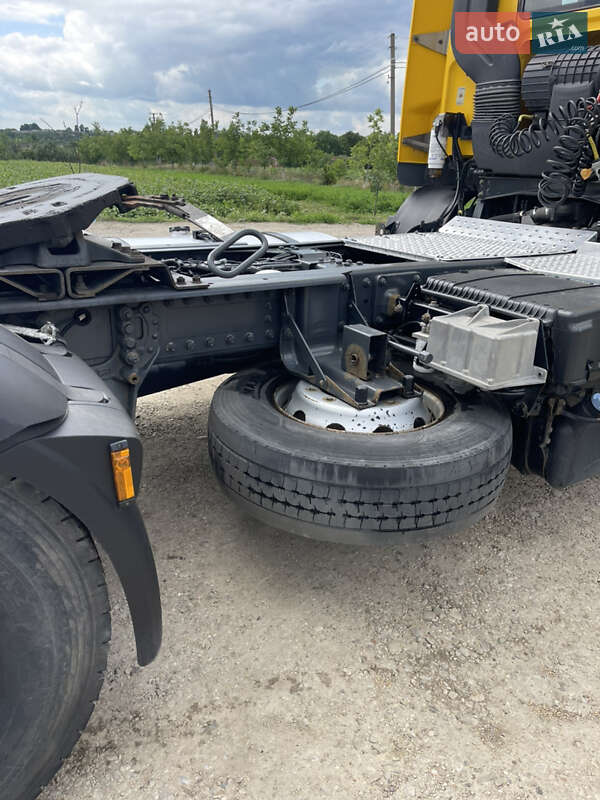 Тягач DAF CF 2013 в Заліщиках
