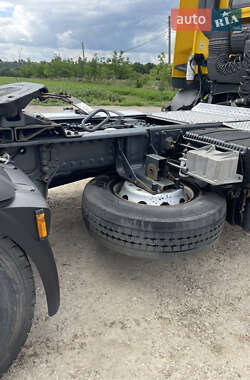 Тягач DAF CF 2013 в 