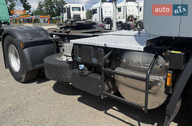 Тягач DAF CF 2019 в 