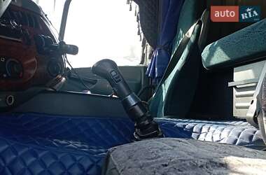 Тягач DAF CF 2003 в 