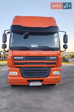 Тягач DAF CF 2013 в 