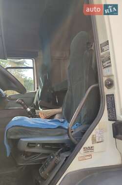 Тягач DAF CF 2003 в 