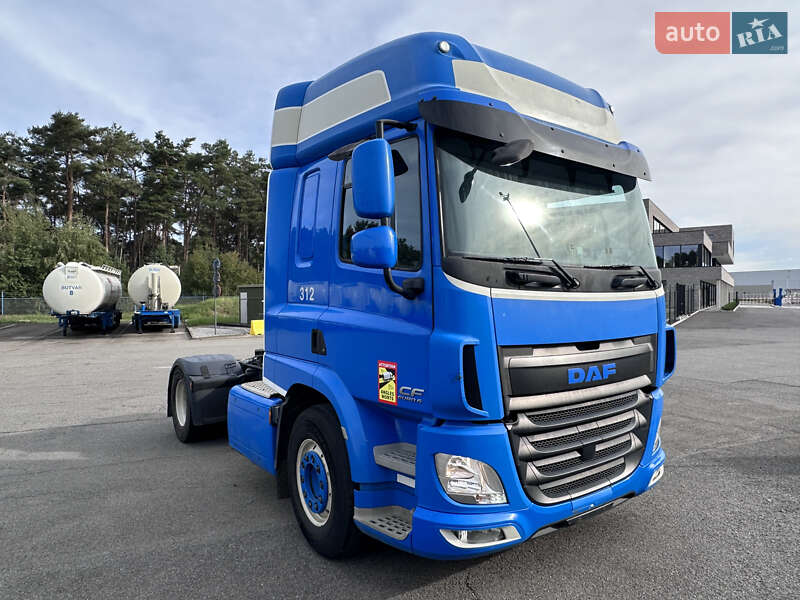 Тягач DAF CF 2014 в 