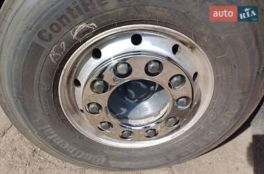 Тягач DAF CF 2015 в Запорожье