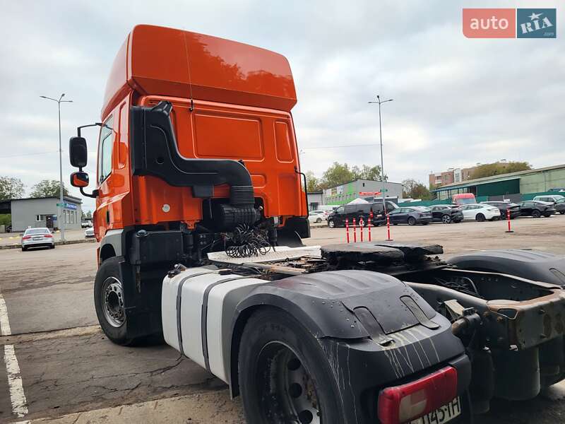 Тягач DAF CF 2015 в Рівному