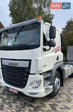 Тягач DAF CF 2015 в Луцке