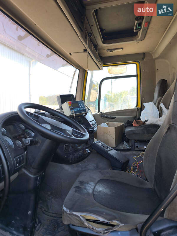 Сміттєвоз DAF CF 2011 в Одесі фото 9 Сміттєвоз DAF CF 2011 в Одесі