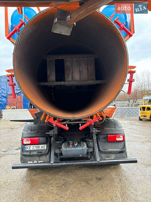 Машина  асенізатор (вакуумна) DAF CF 2020 в Дніпрі