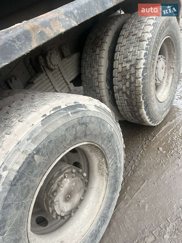 Самосвал DAF CF 2006 в Киеве