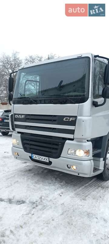Самосвал DAF CF 2012 в Умани