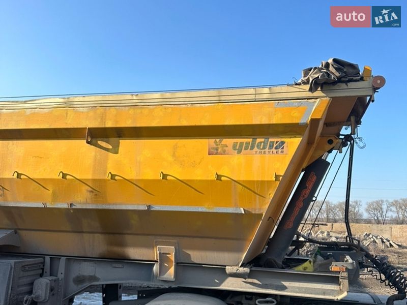 Тягач DAF CF 2007 в Шостке