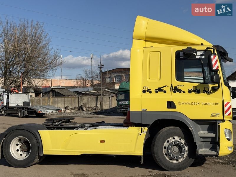 Тягач DAF CF 2015 в Житомирі