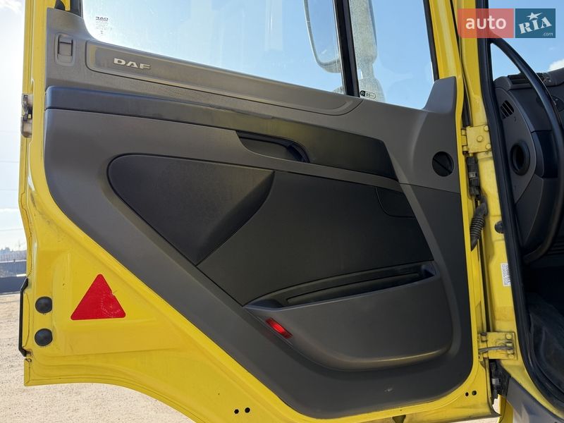 Тягач DAF CF 2015 в Житомирі